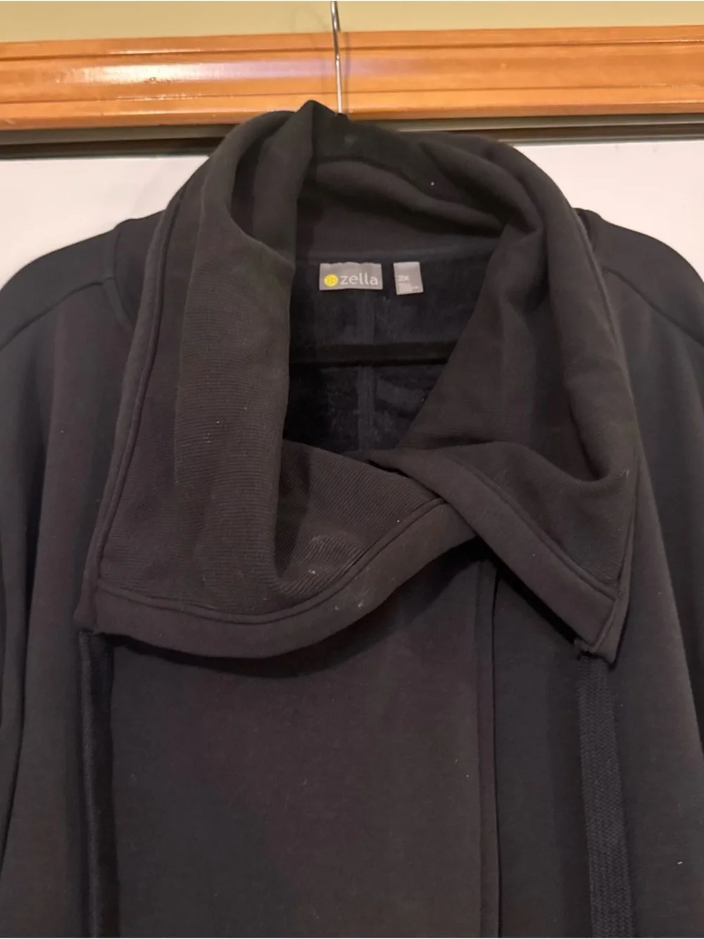 Zella Black Amazing Cozy Wrap Jacket‎